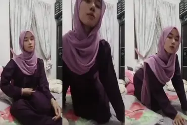 Ukhti Hijab Pink Cantik Live Bersantai Kasur